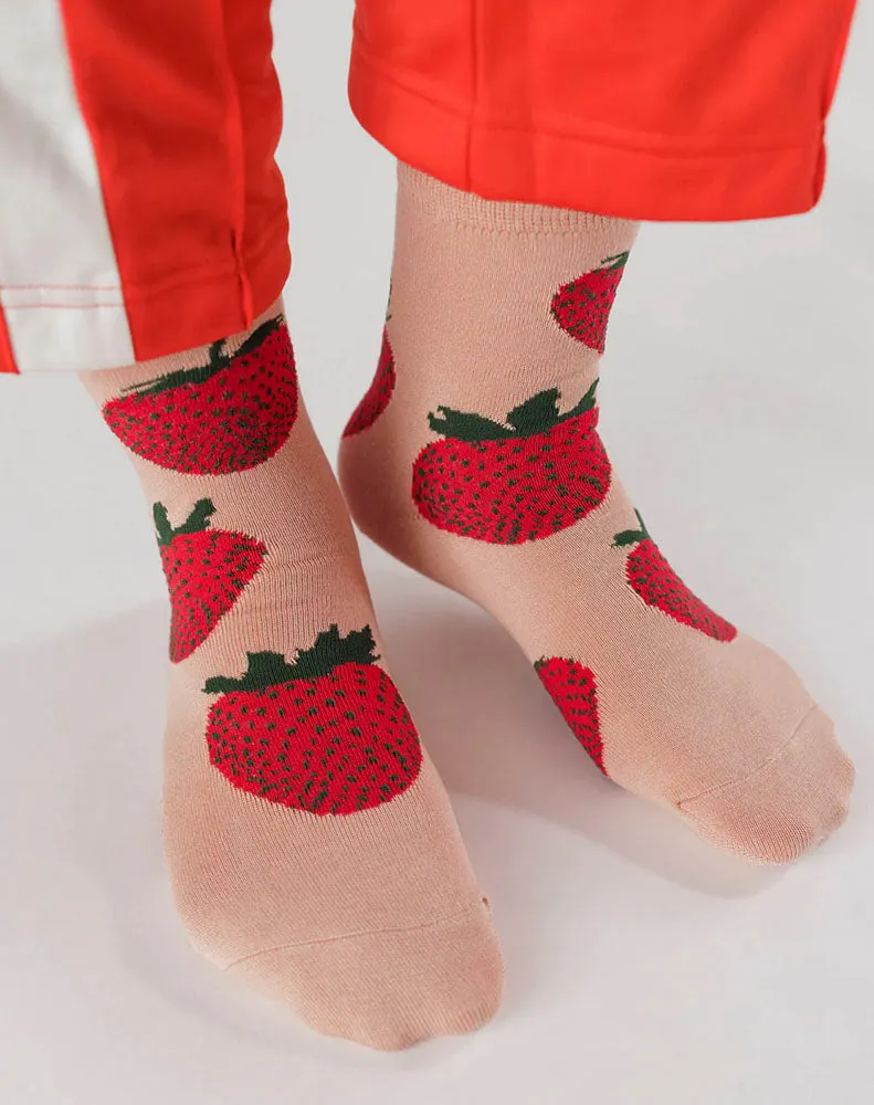 CREW SOCKS - STRAWBERRIES