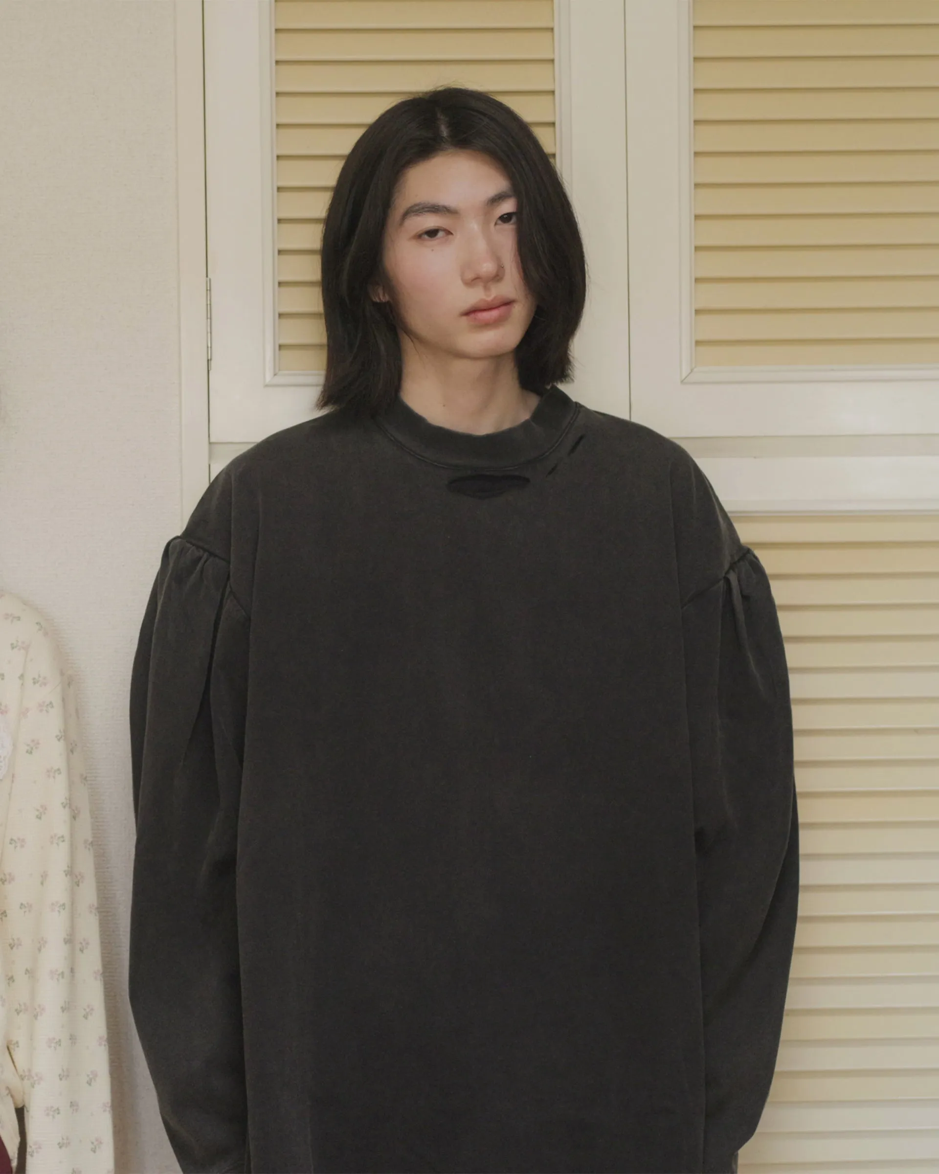 Slash Puff Sleeve T-Shirt / Black